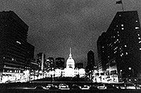 /images/133/1999-02-st-louis-bw2.jpg - #00273: St Louis at night … April 1999 -- St Louis, Missouri