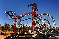 /images/133/1999-11-jeep-with-2-bikes.jpg - #00448: my Bikes near Estes Park … moving Chicago to Phoenix … Nov 1999 -- Rocky Mountain National Park, Colorado