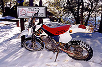 /images/133/2000-04-xr-crown-king-snow2.jpg - #00480: my Honda XR400 near Crown King … April 2000 -- Crown King, Arizona