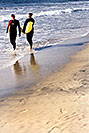 /images/133/2000-09-encinitas-surfers1-v.jpg - #00646: Surfers in Encinitas … Sept 2000 -- Encinitas, California