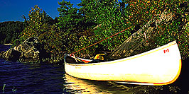 /images/133/2000-09-tema-island-canoe.jpg - #00689: afternoon at Lake Temagami … Sept 2000 -- Lake Temagami, Temagami, Ontario.Canada