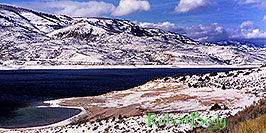 /images/133/2000-12-phx-tor-gunn-lk1-pano.jpg - #00712: lake by Gunnison … Phoenix-Toronto 3,500 mile snow-camping trip … Dec 2000 -- Morrow Point Reservoir, Gunnison, Colorado