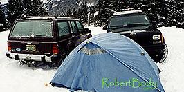/images/133/2000-12-phx-tor-lead-jeeps-tent-pano.jpg - #00726: camping by Leadville … Phoenix-Toronto 3,500 mile snow-camping trip … Dec 2000 -- Leadville, Colorado