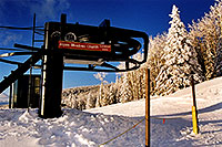 /images/133/2003-03-snowbowl-lift.jpg - #01180: Snowbowl ski area … March 2003 -- Snowbowl, Arizona