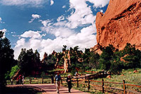 /images/133/2004-05-gardgods-rocks1.jpg - #01496: Red Rocks in Garden of the Gods … May 2004 -- Garden of the Gods, Colorado Springs, Colorado