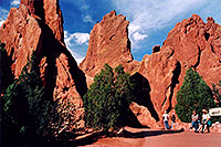 /images/133/2004-05-gardgods-rocks2.jpg - #01497: Red Rocks in Garden of the Gods … May 2004 -- Garden of the Gods, Colorado Springs, Colorado