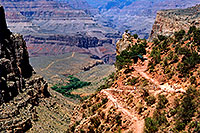 /images/133/2004-07-grand-view1.jpg - #01703: view of Bright Angel Trail, with green-roofed water-stop … trail leading to Plateau point … July 2004 -- Bright Angel Trail, Grand Canyon, Arizona