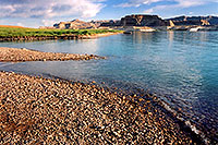 /images/133/2004-07-powell2-view1.jpg - #01736: Lone Rock in the morning … July 2004 -- Lone Rock, Lake Powell, Utah