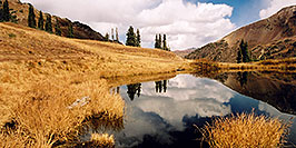 /images/133/2004-10-crested-yule4-w.jpg - #02326: images of Paradise Divide lake (elev 11,250 ft) … October 2004 -- Paradise Divide Lake, Crested Butte, Colorado