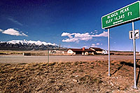 /images/133/2005-03-blanca-peak-elev-sign.jpg - #02430: Blanca Peak, 4th highest Fourteener … March 2005 -- Blanca Peak, Colorado
