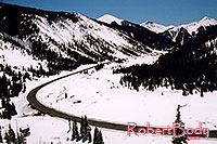 /images/133/2005-03-silverton-curve-road.jpg - #02536: road near Silverton … March 2005 -- Silverton, Colorado