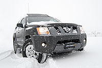 /images/133/2006-12-20-eng-jep-xterra03.jpg - #03207: Xterra in a snowstorm in Englewood … Dec 2006 -- Englewood, Colorado