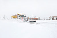/images/133/2006-12-21-high-snowplow.jpg - #03240: snowplow in Highlands Ranch … Dec 2006 -- Lincoln Rd, Highlands Ranch, Colorado