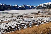 /images/133/2007-01-28-twin-view7.jpg - #03463: images of Twin Lakes … Jan 2007 -- Twin Lakes, Colorado