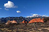 /images/133/2007-02-26-gods-above-view1.jpg - #03518: view of Garden of the Gods with Pikes Peak in the clouds … Feb 2007 -- Garden of the Gods, Colorado Springs, Colorado