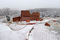 /images/133/2007-04-07-gog-entrance01.jpg - #03657: images of Garden of the Gods … April 2007 -- Garden of the Gods, Colorado Springs, Colorado