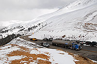 /images/133/2007-05-05-love-parking03.jpg - #03773: images of Loveland Pass … May 2007 -- Loveland Pass, Colorado