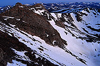 /images/133/2007-06-17-evans-top-mor1.jpg - #03967: morning sun view from Mt Evans … June 2007 -- Mt Evans, Colorado