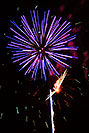 /images/133/2007-07-04-lone-frwk-vert08-v.jpg - #04144: Independence Day Fireworks - 4th of July in Lone Tree … July 2007 -- Sweetwater Park, Lone Tree, Colorado