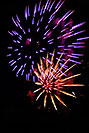 /images/133/2007-07-04-lone-frwk-vert09-v.jpg - #04145: Independence Day Fireworks - 4th of July in Lone Tree … July 2007 -- Sweetwater Park, Lone Tree, Colorado