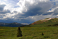 /images/133/2007-07-07-biers-mead02.jpg - #04151: Meadow along the trail to Mt Bierstadt … July 2007 -- Mt Bierstadt, Colorado