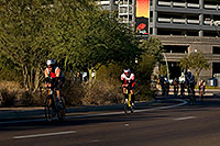 /images/133/2008-11-23-ironman-bike-52933.jpg - #06173: 01:11:52 - Bike at Arizona Ironman 2008 … November 2008 -- Rio Salado Parkway, Tempe, Arizona