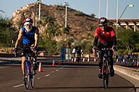 /images/133/2008-11-23-ironman-bike-53379.jpg - #06189: 01:52:09 - JOEL FINE #2010 (age 62) Swim-1:24:21, Bike-6:22:47, Run-4:15:53, Total-12:32:20(1048th) … November 2008 -- Rio Salado Parkway, Tempe, Arizona
