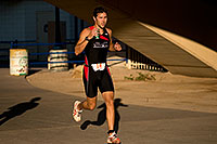 /images/133/2009-09-27-nathan-tri-run-113957.jpg - #07484: 00:51:40 - #14 running at Nathan Triathlon … September 2009 -- Tempe Town Lake, Tempe, Arizona