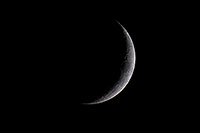 /images/133/2010-08-12-sedona-moon-crescent-22415.jpg - #08401: Crescent Moon over Sedona … August 2010 -- Sedona, Arizona