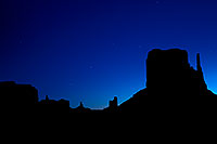 /images/133/2010-09-03-monvalley-sunrise-29496b.jpg - #08564: Images of Monument Valley … September 2010 -- Monument Valley, Utah