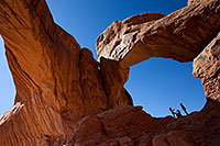 /images/133/2010-09-09-arches-double-32287.jpg - #08604: People at Double Arch in Arches National Park … September 2010 -- Double Arch, Arches Park, Utah