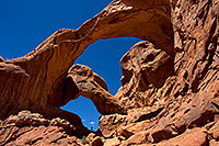 /images/133/2010-09-09-arches-double-32292.jpg - #08605: People at Double Arch in Arches National Park … September 2010 -- Double Arch, Arches Park, Utah