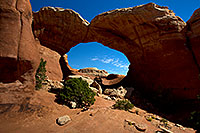 /images/133/2010-09-13-arches-broken-33585.jpg - #08663: Broken Arch in Arches National Park … September 2010 -- Broken Arch, Arches Park, Utah