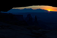 /images/133/2010-09-29-mesa-arch-35513.jpg - #08740: Sunrise at Mesa Arch in Canyonlands National Park … September 2010 -- Mesa Arch, Canyonlands, Utah