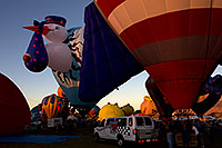 /images/133/2010-10-08-abq-balloon-fiesta-39989.jpg - #08848: Balloon Fiesta in Albuquerque, New Mexico … October 2010 -- Albuquerque, New Mexico