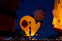 /images/133/2010-10-08-abq-balloon-fiesta-40186.jpg - #08849: Balloon Fiesta in Albuquerque, New Mexico … October 2010 -- Albuquerque, New Mexico
