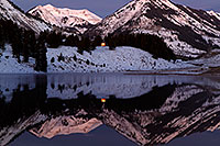 /images/133/2010-10-30-crested-nicholson-43254.jpg - #08866: Nicholson Lake at sunrise … October 2010 -- Nicholson Lake, Crested Butte, Colorado