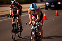 /images/133/2010-11-21-ironman-bike-45216.jpg - #08910: 04:03:16 - #41 Stijn Demeulemeester [BEL] cycling for eventual 20th place in 09:05:24 - Ironman Arizona 2010 … November 2010 -- Rio Salado Parkway, Tempe, Arizona