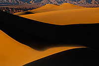 /images/133/2011-05-30-dv-mesquite-dunes-74282.jpg - #09270: Sand Patterns at Mesquite Sand Dunes in Death Valley … May 2011 -- Mesquite Sand Dunes, Death Valley, California