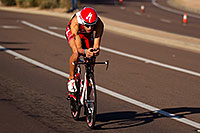 /images/133/2011-11-20-ironman-bike-pros-122202.jpg - #09771: 02:26:12 - #1 Jordan Rapp (2009 winner here) at start of Lap 2 (8 minutes behind the leaders) - Ironman Arizona 2011 … November 2011 -- Rio Salado Parkway, Tempe, Arizona