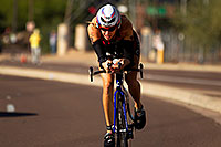 /images/133/2011-11-20-ironman-bike-pros-122477.jpg - #09788: 02:51:46 - #98 Caroline Gregory [USA] (eventually 19th in 09:50:44) at start of Lap 2 - Ironman Arizona 2011 … November 2011 -- Rio Salado Parkway, Tempe, Arizona