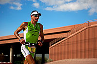 /images/133/2011-11-20-ironman-run-pros-d3s-2825.jpg - #09835: 07:01:06 - #20 Michael Weiss [DEU] (eventually 8th in 08:21:36) - Ironman Arizona 2011 … November 2011 -- Tempe, Arizona