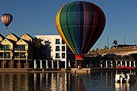 /images/133/2013-01-20-havasu-balloons-21411.jpg - #10745: Balloons above The Heat condos at Lake Havasu City … January 2013 -- London Bridge, Lake Havasu City, Arizona