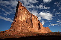 /images/133/2013-10-29-courthouse-mon-1dx_1846.jpg - #11173: Courthouse Towers in Arches National Park … October 2013 -- Courthouse Towers, Arches Park, Utah