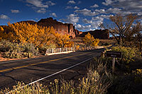 /images/133/2013-10-29-courthouse-road-1dx_1819.jpg - #11175: Courthouse Towers in Arches National Park … October 2013 -- Courthouse Towers, Arches Park, Utah