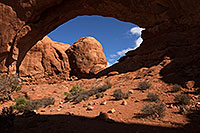 /images/133/2013-10-29-windows-north-1dx_1909.jpg - #11180: North Window in Arches National Park … December 2013 -- North Window, Arches Park, Utah