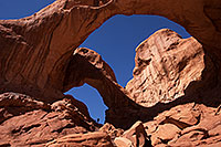 /images/133/2013-11-01-double-arch-1dx_4077.jpg - #11215: People at Double Arch in Arches National Park … November 2013 -- Double Arch, Arches Park, Utah