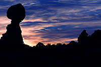 /images/133/2013-11-02-balanced-rock-1d4_2995.jpg - #11229: Balanced Rock in Arches National Park at sunrise … November 2013 -- Balanced Rock, Arches Park, Utah