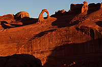 /images/133/2013-11-06-delicate-back-1d4_3495.jpg - #11264: Delicate Arch in Arches National Park … November 2013 -- Delicate Arch, Arches Park, Utah