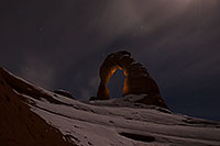 /images/133/2013-12-10-delicate-moon-1dx_2276.jpg - #11387: Delicate Arch in Arches National Park … December 2013 -- Delicate Arch, Arches Park, Utah